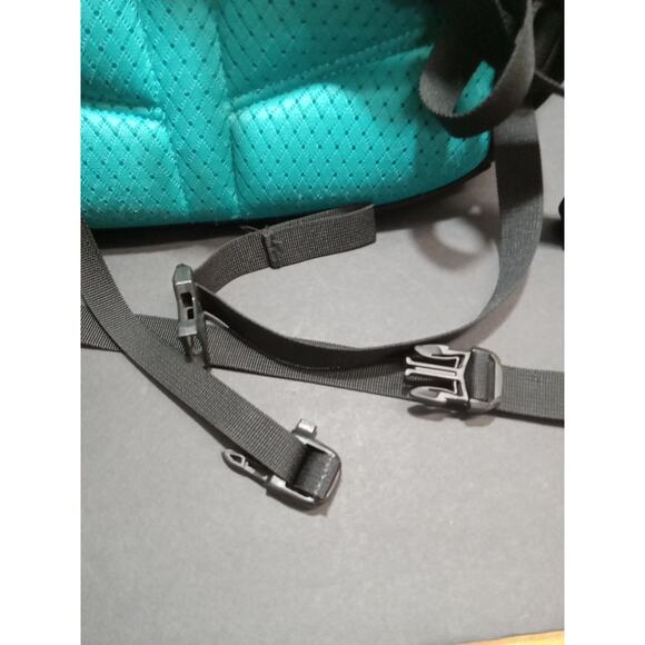 The North Face Borealis Backpack Hiking, Camping, School, Work Black Teal Purple - Picture 7 of 14